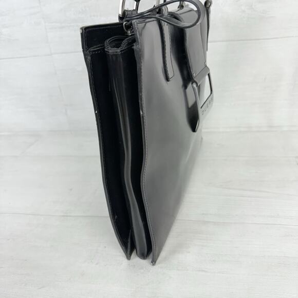 Vintage Y2K Guess Shoulder Bag Black Patent Leather Buckle Logo Purse Retro 90s - Picture 5 of 16